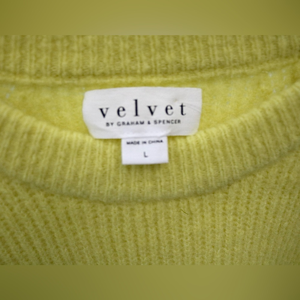 NWT- Velvet by Graham and Spencer- Brynne Cashmere Sweater- Size Large - Picture 8 of 8